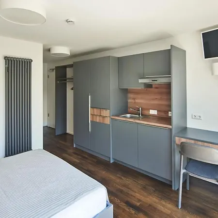 Апарт-отель Loft46 Bed&office Flein